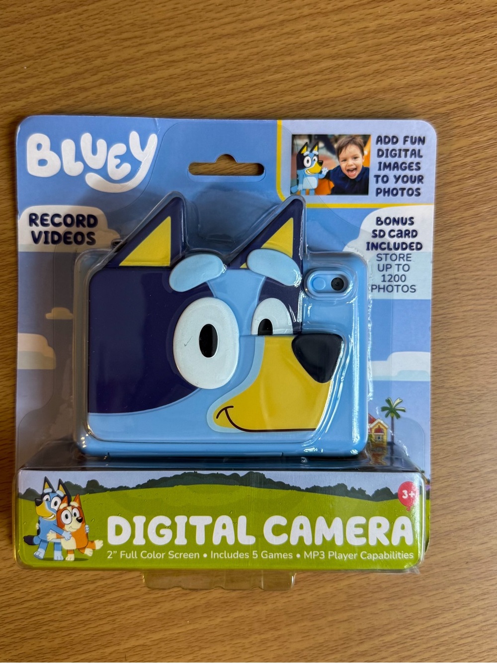 NWT Bluey Kids Digital Camera with SD Card, Video Recording and Digital Stickers